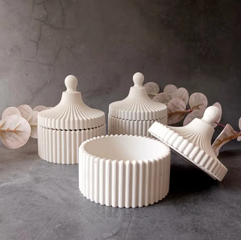 Gypsum Ribbed Jewelry Box & Lidded Storage Jar Showpiece (2pis combo) — Savageon Bangladesh